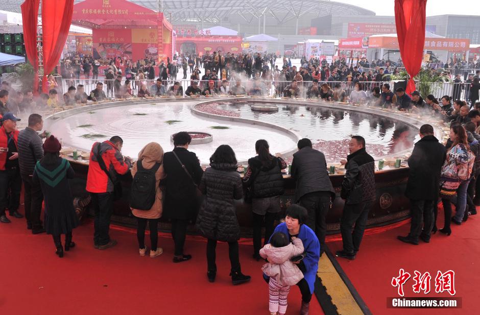 Delicias gastronómicas en el festival del "Hot pot"