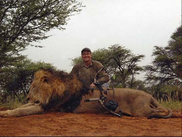 El dentista de Minnesota que mató al león Cecil no se arrepiente de su vileza