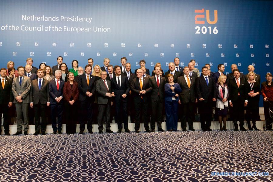 Holanda da prioridad a asunto de refugiados en agenda de su presidencia de UE