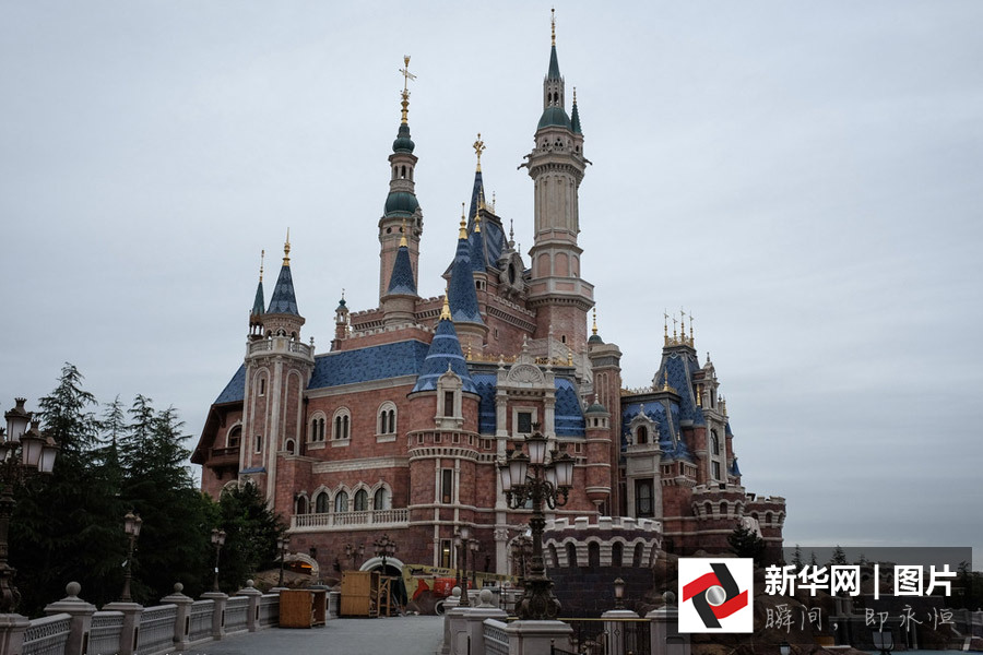 El flamante Shanghai Disney Resort visto desde lo alto