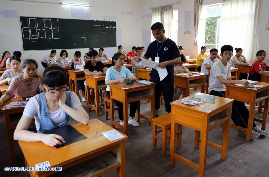 Liuzhou, Guangxi (Xinhua/Long Tao)