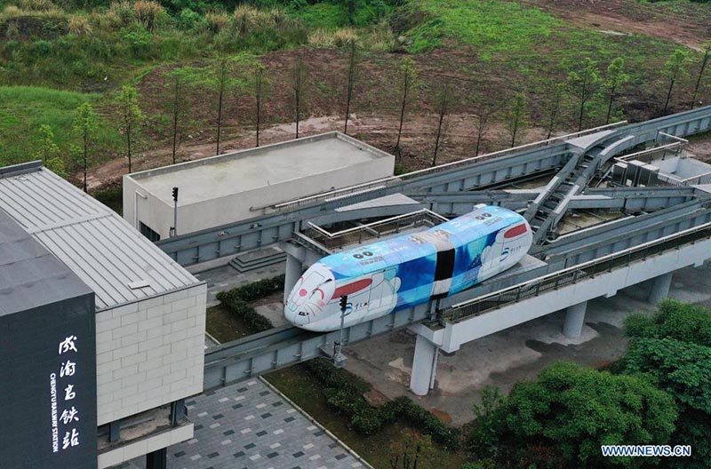 Ultramoderno SkyShuttle de conducción autónoma inicia operaciones en Chongqing
