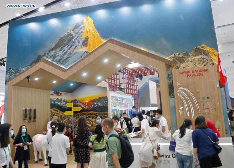 Exposición Internacional de Consumo de China debuta como referente mundial
