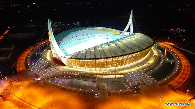 Finalizan los trabajos de construcción de un estadio en Camboya financiado por China 